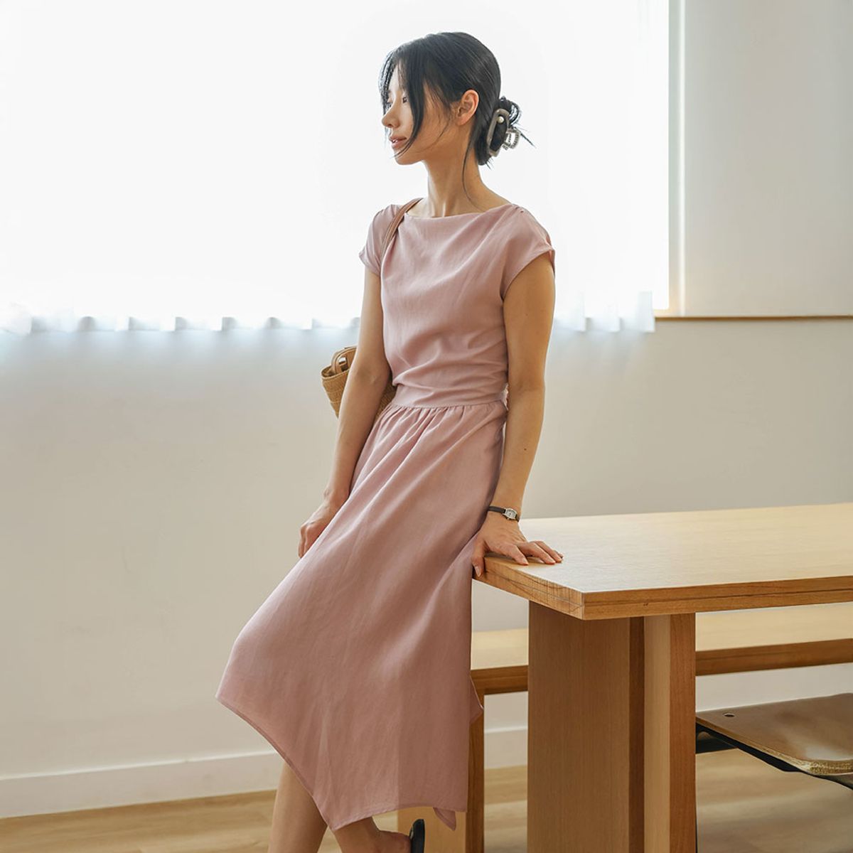 랭썬(LANGSON) LS_Asymmetrical hem cap sleeve dress