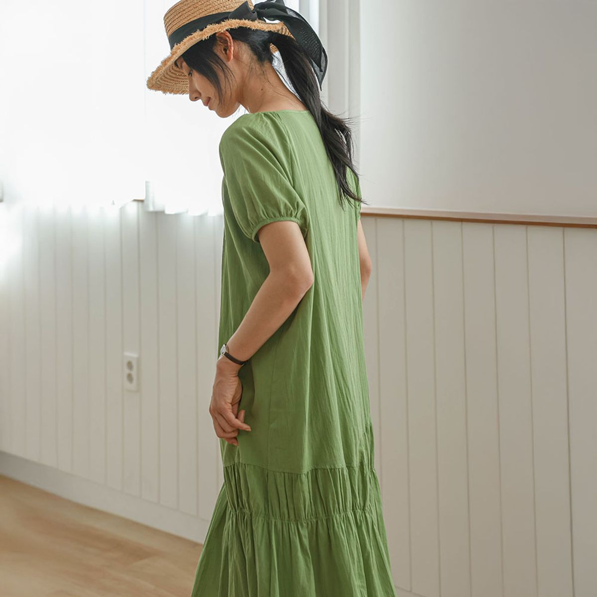 랭썬(LANGSON) LS_Flowy tiered maxi dress