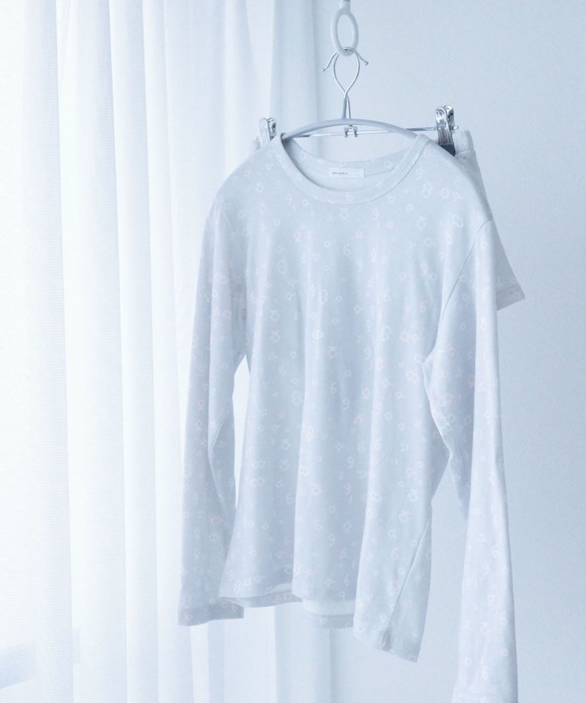 이스페이스(EEESPACE) Blooming Numbers Tee