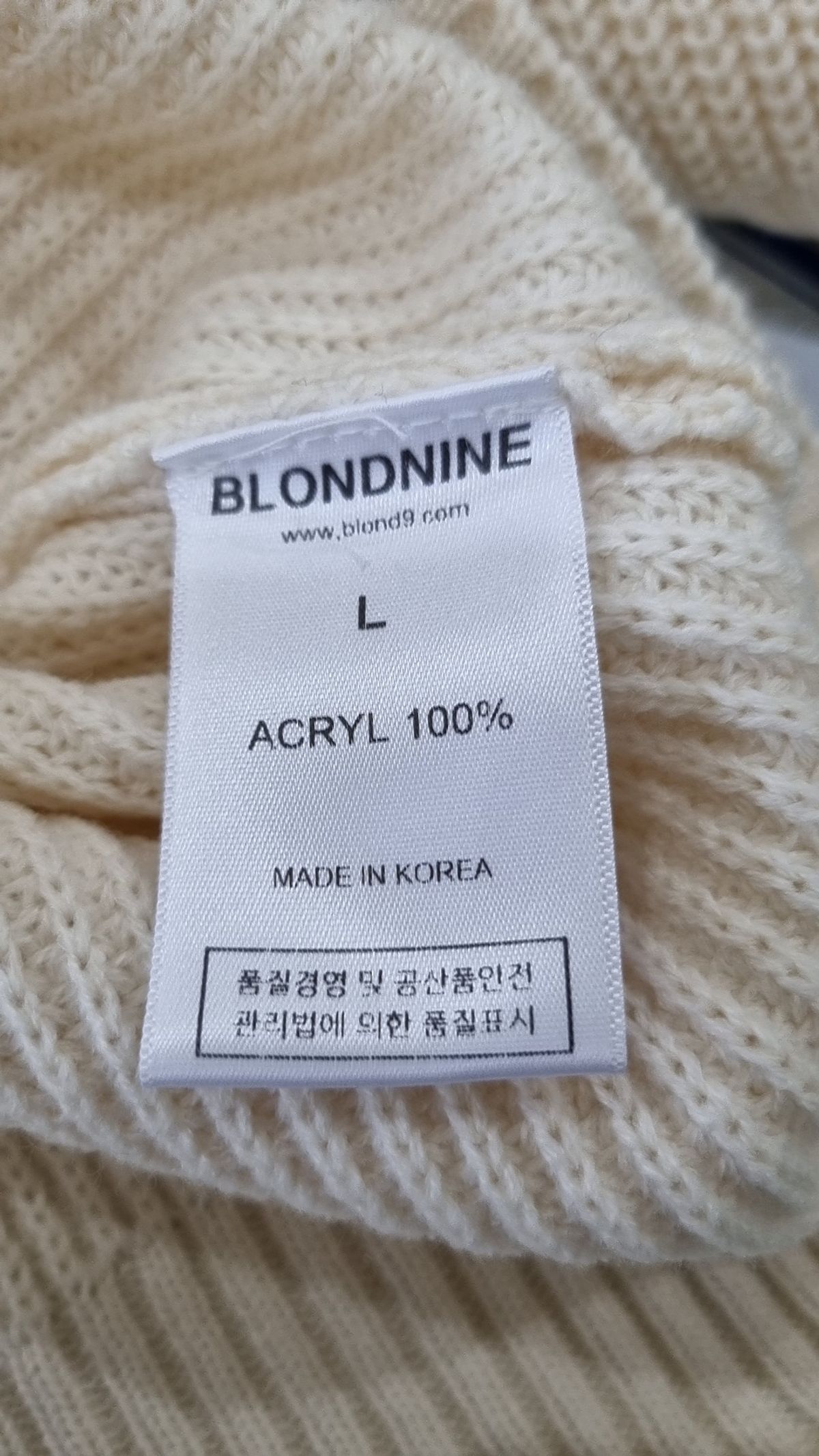 블론드나인(BLOND9) 니트/스웨터 L
