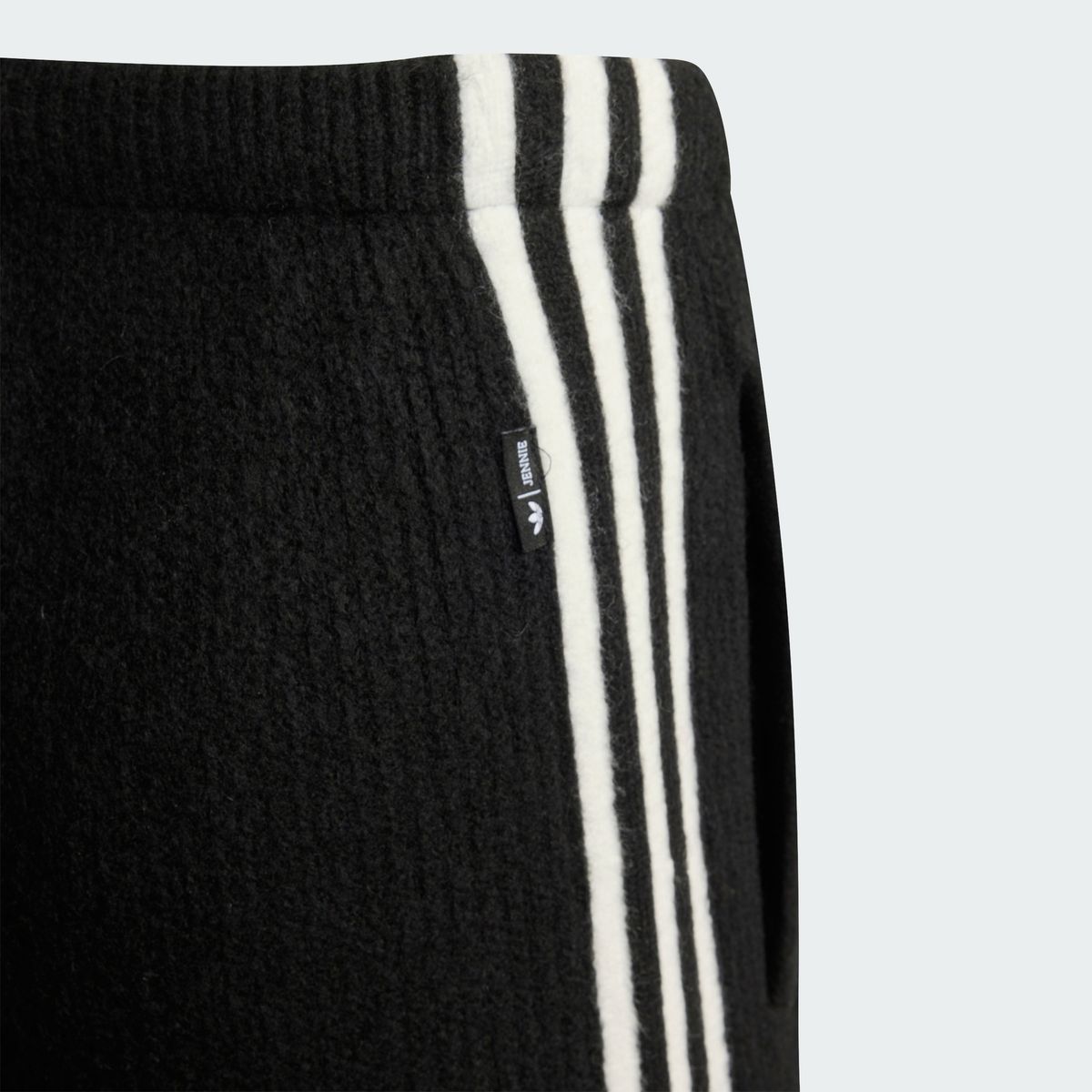 아디다스(ADIDAS) 니트 루즈 팬츠 LD8918