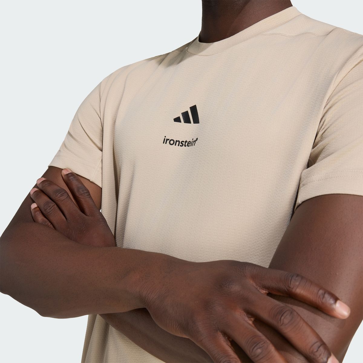아디다스(ADIDAS) 아이언슈타인 SK 트레이닝 쇼트 슬리브 티 KX7718
