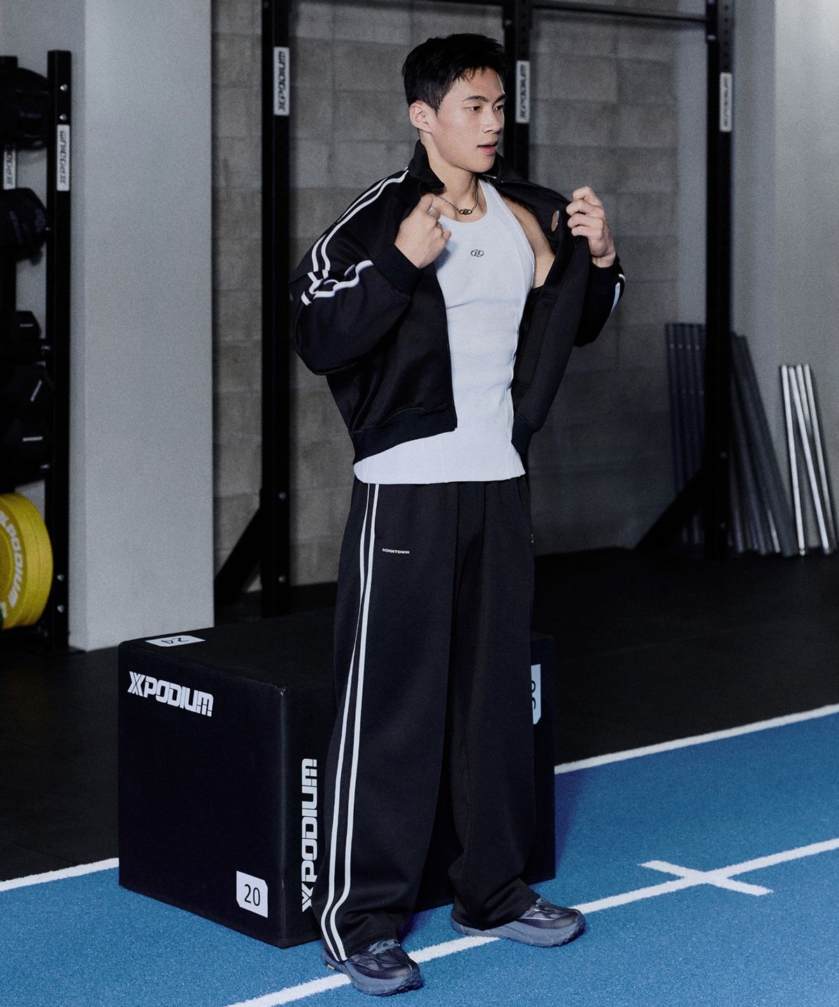 본투윈(BORN TO WIN) CHROME B TRACK LINE JERSEY JACKET [BLACK]
