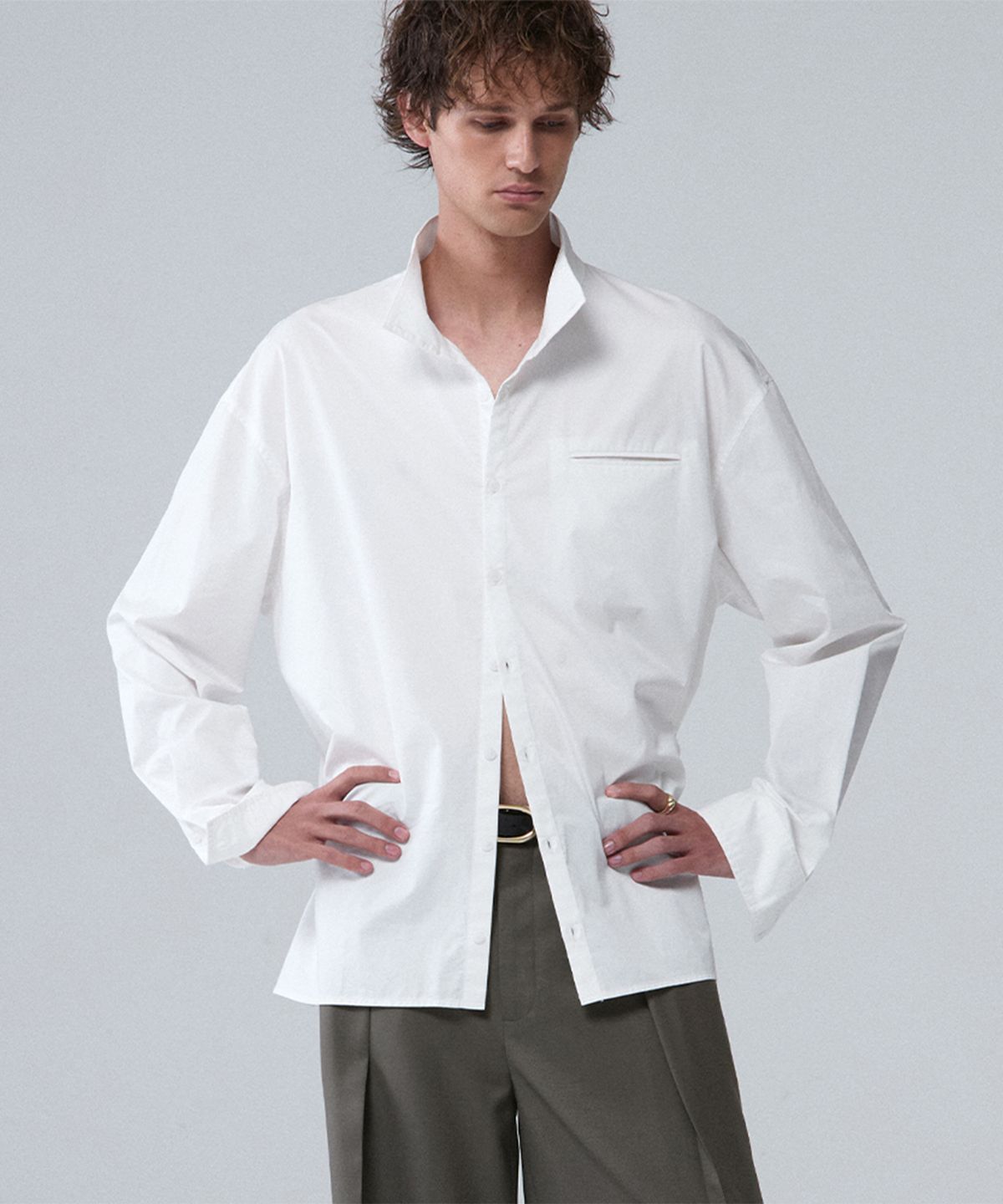 우마뭉(UMARMUNG) Typewriter cotton high neck shirts_White