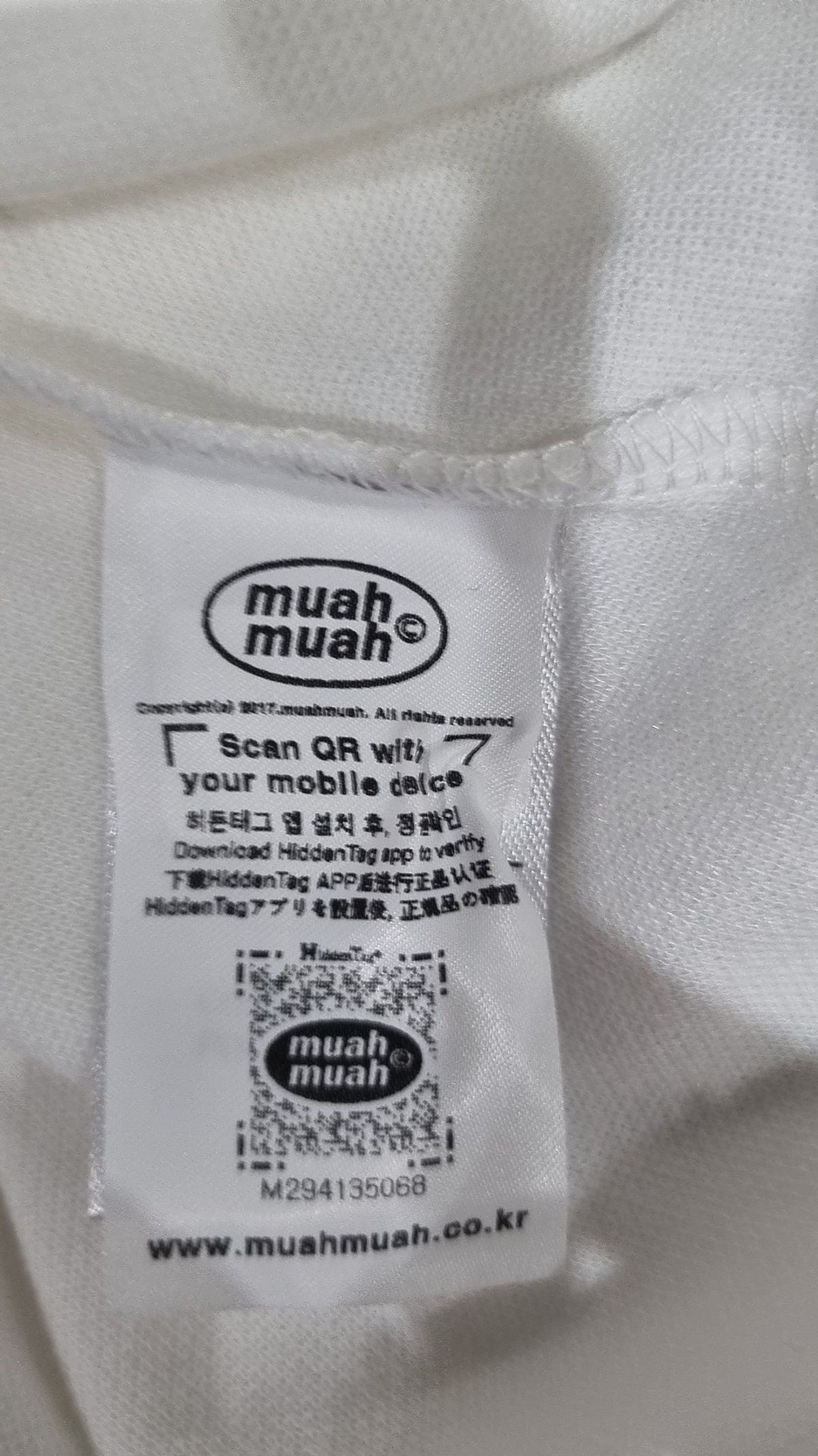 무아무아(MUAHMUAH) 반소매 티셔츠 FREE