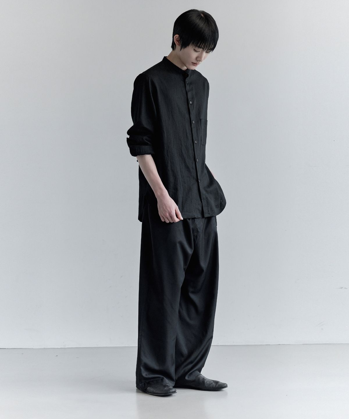 키류(KIRYU) LINEN BAND COLLAR SHIRT (BLACK)