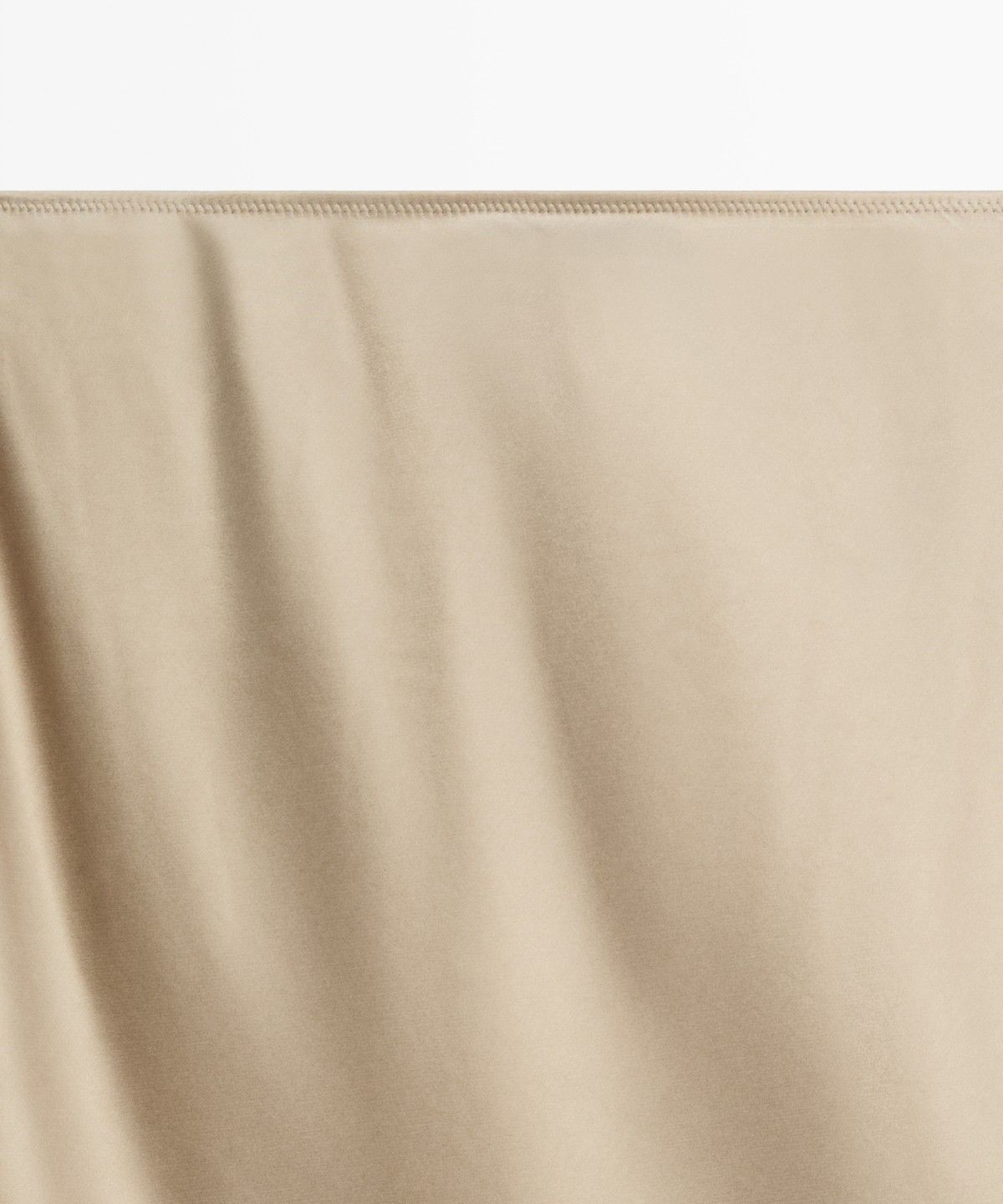 마시모두띠(MASSIMO DUTTI) 새틴 미디 스커트