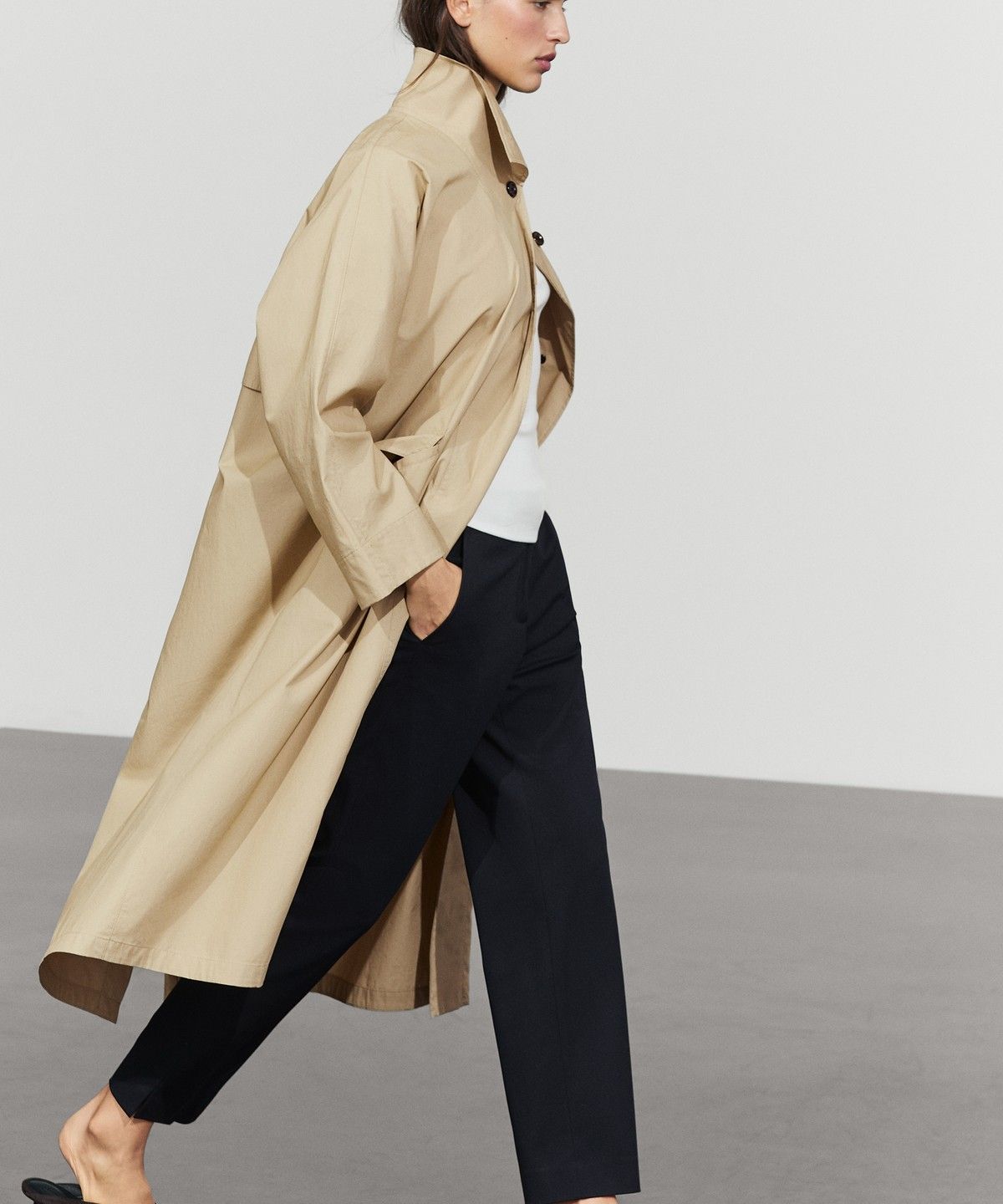 마시모두띠(MASSIMO DUTTI) 스트레치 스트레이트핏 팬츠