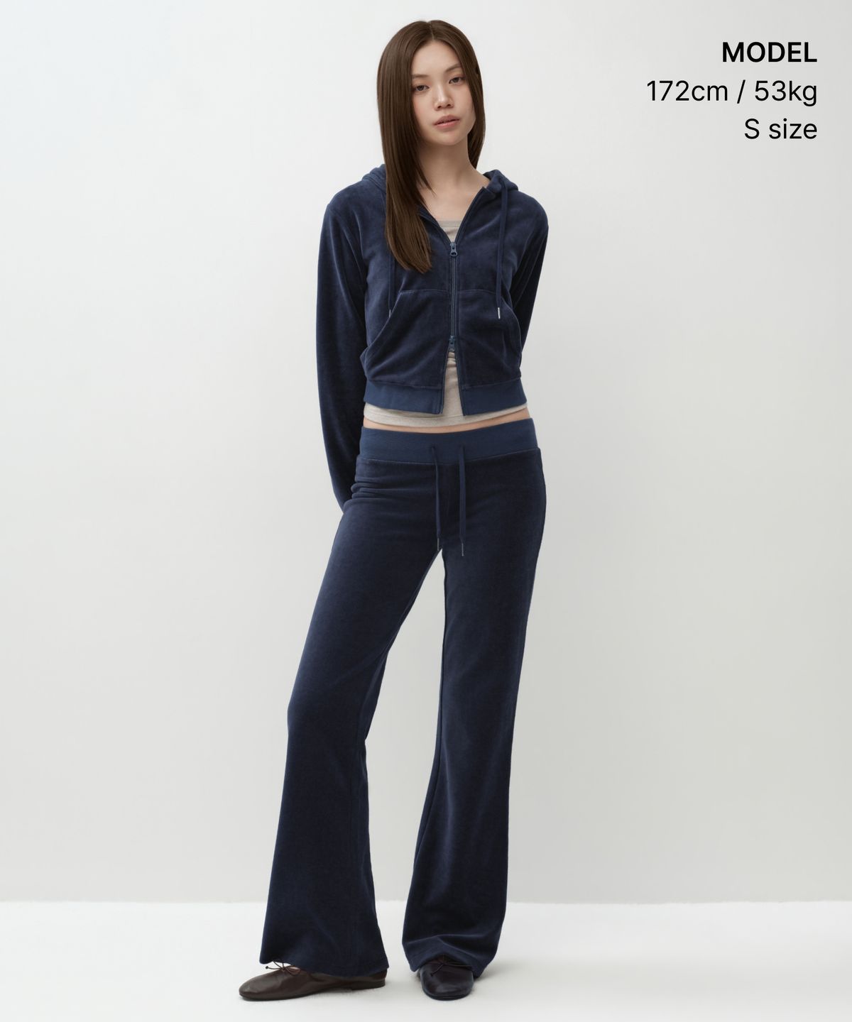 무신사 스탠다드 우먼(MUSINSA STANDARD WOMAN) 우먼즈 벨루어 후디드 집업 [미드나잇 블루]