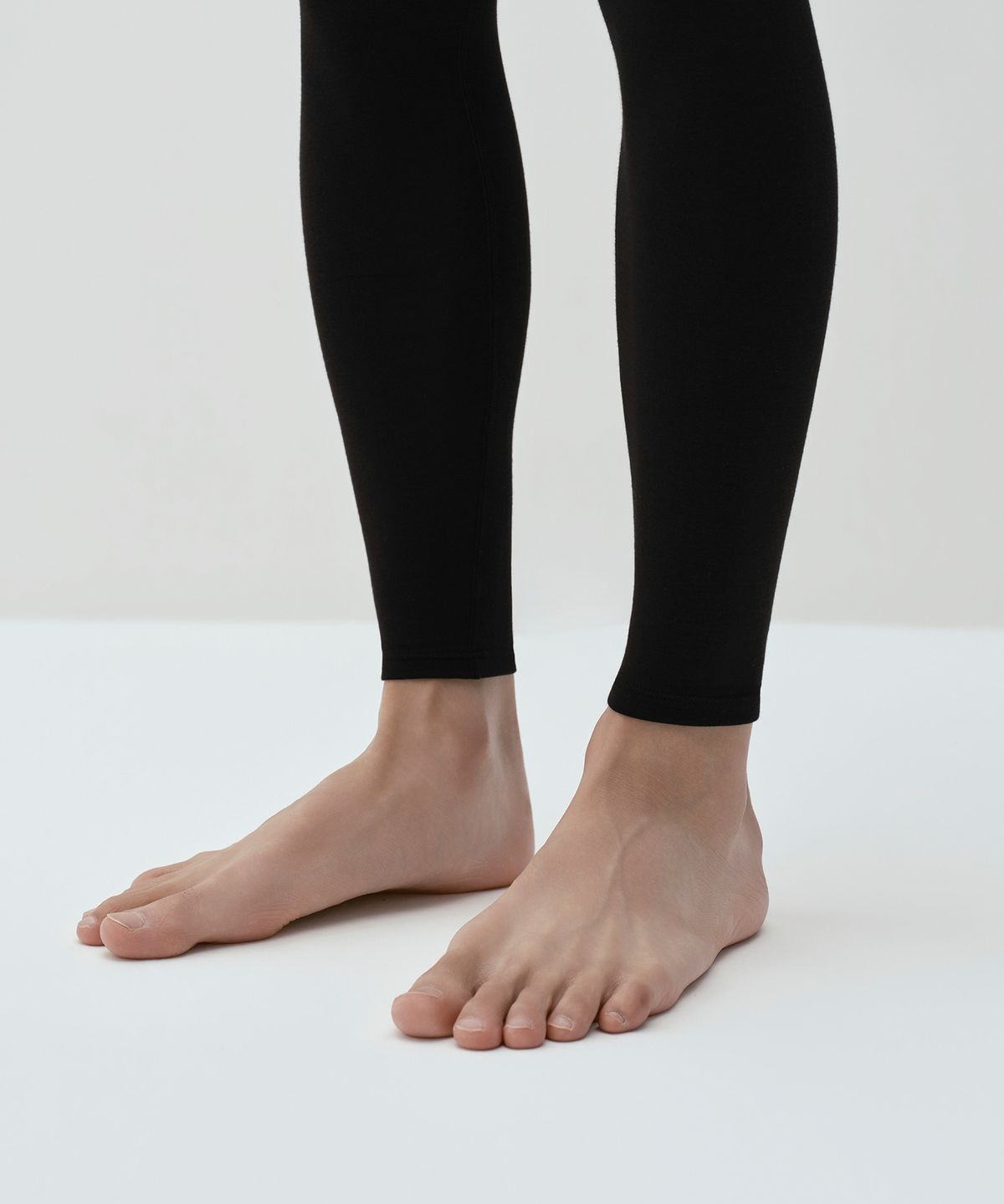 무신사 스탠다드(MUSINSA STANDARD) [힛탠다드] 맥스 플러스 타이즈 [블랙]