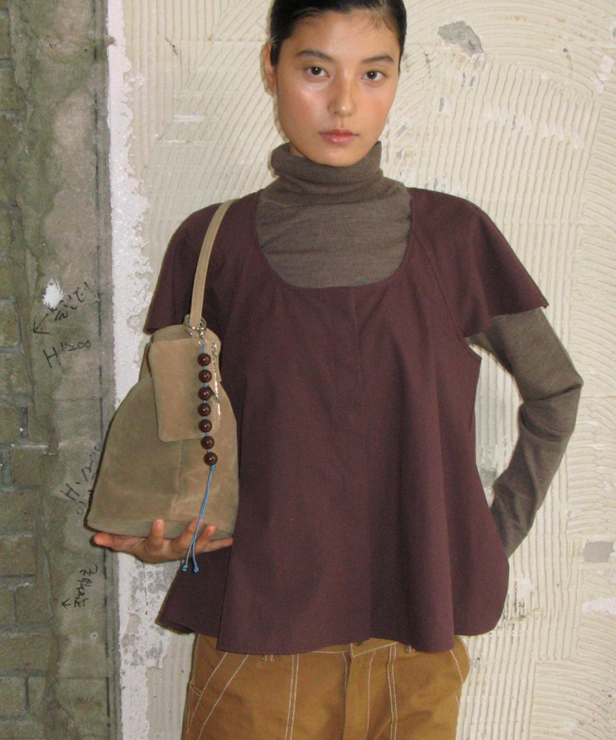 포테(POTE) [1차:9/18예약출고] 0016 Soft Bucket Bag_Sand