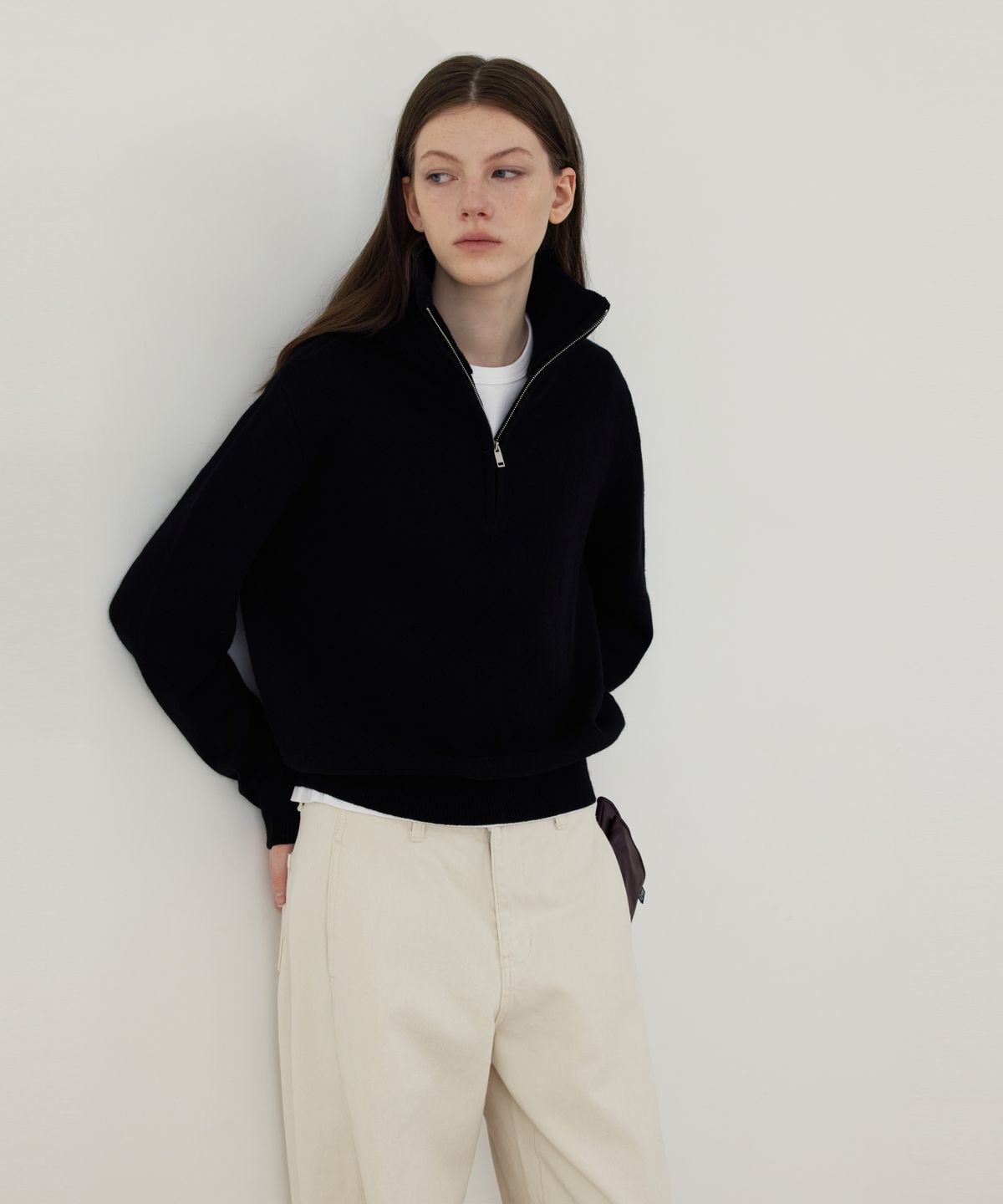 퀸스래빗(Q'SRB) Quarter-Zip Half Mock-Neck Pullover