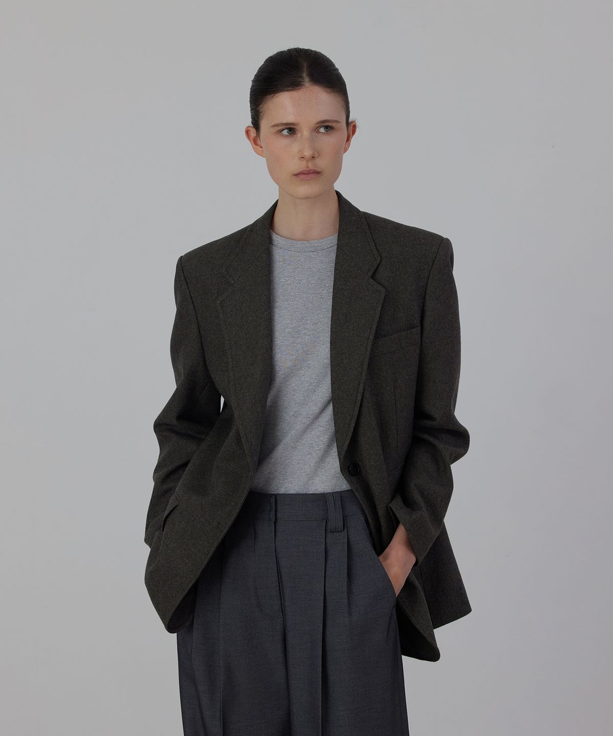 퀸스래빗(Q'SRB) Classic Tailored Wool Single Jacket