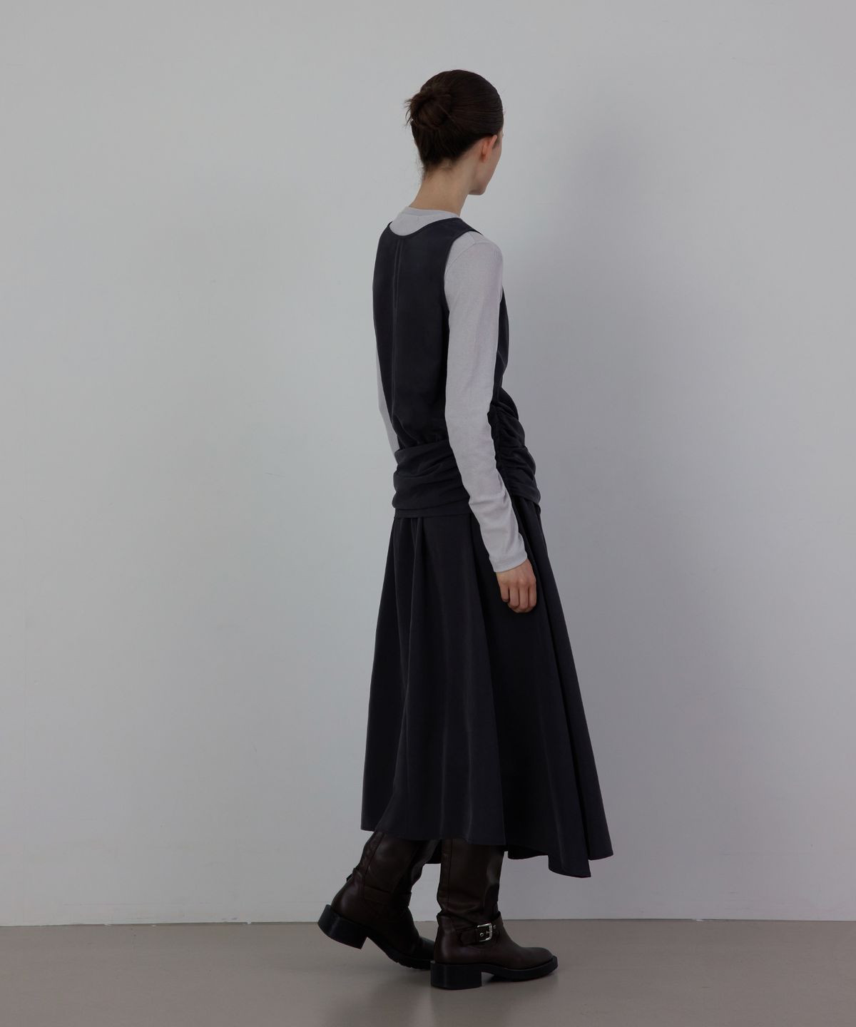 퀸스래빗(Q'SRB) Colette Draped Fluid Dress