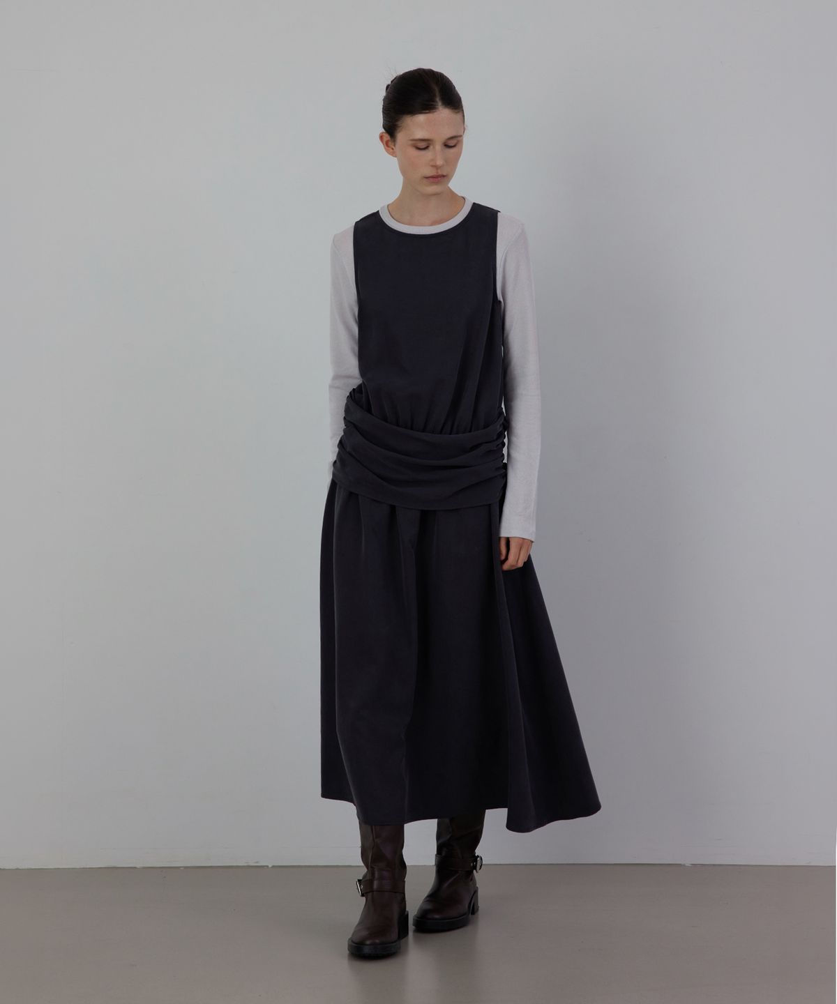 퀸스래빗(Q'SRB) Colette Draped Fluid Dress