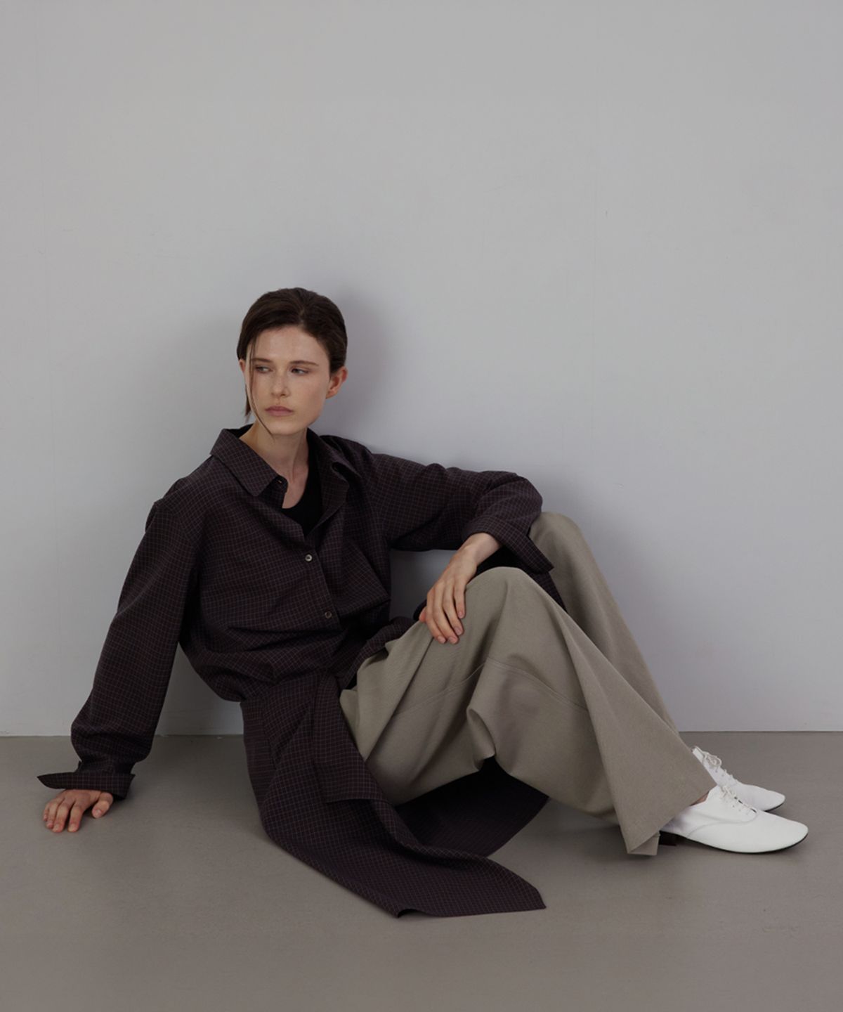 퀸스래빗(Q'SRB) Double Pleats Chino Trousers