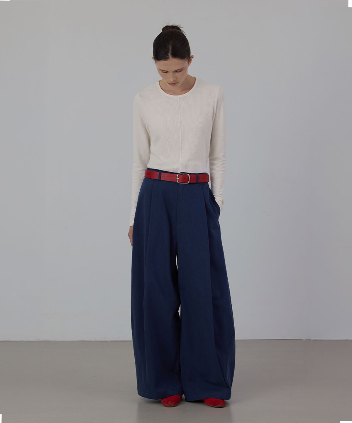 퀸스래빗(Q'SRB) Modern Volume Silhouette Pants