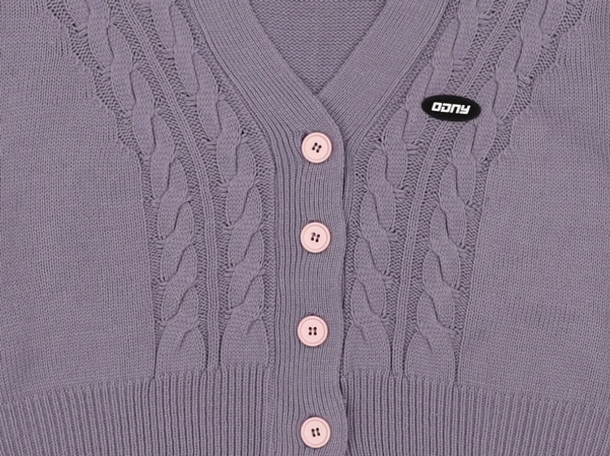 오디너리 홀리데이(ORDINARY HOLIDAY) 케이블 크롭 가디건 CABLE CROP CARDIGAN FREE