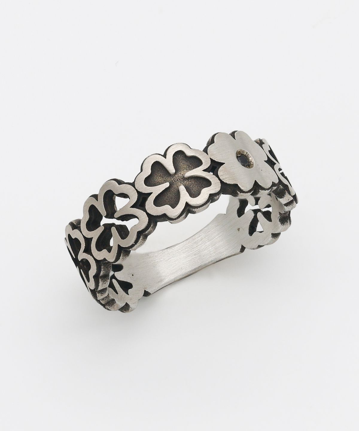 그레이노이즈(GRAYNOISE) Clover Lace Cubic Ring BK (925 Silver)