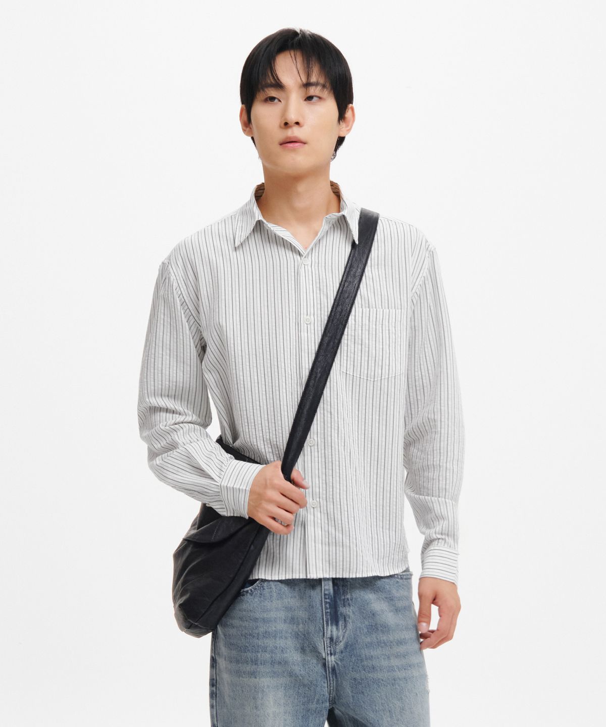 인템포무드(INTEMPOMOOD) 애쉬 스트라이프 크롭 셔츠_오프화이트