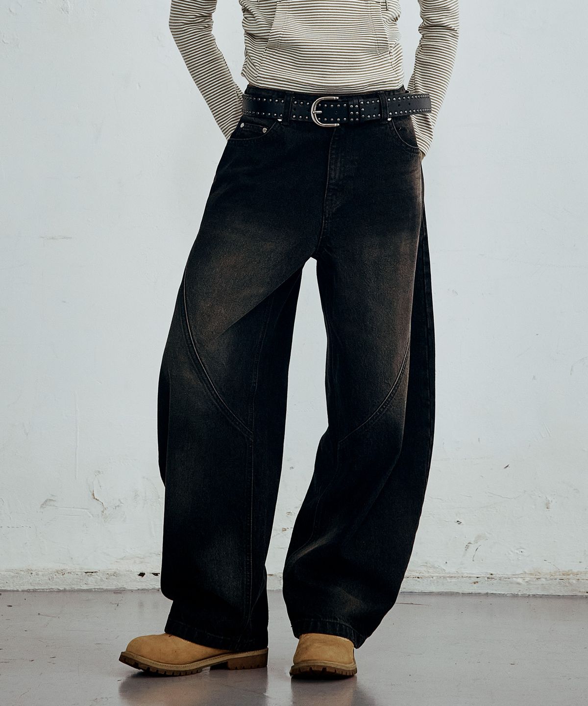 브라운브레스(BROWNBREATH) W TAG WASHED DENIM PANTS