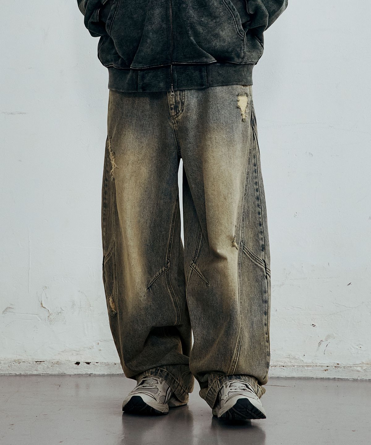 브라운브레스(BROWNBREATH) VINTAGE DESTROYED DENIM PANTS