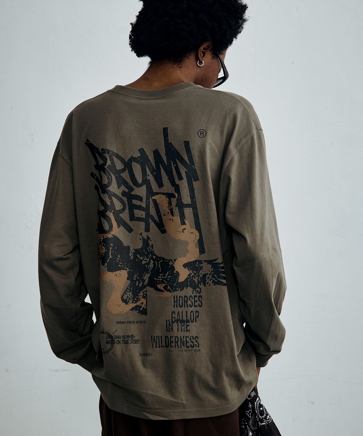 브라운브레스(BROWNBREATH) EAGLE SPRAY LONGSLEEVE