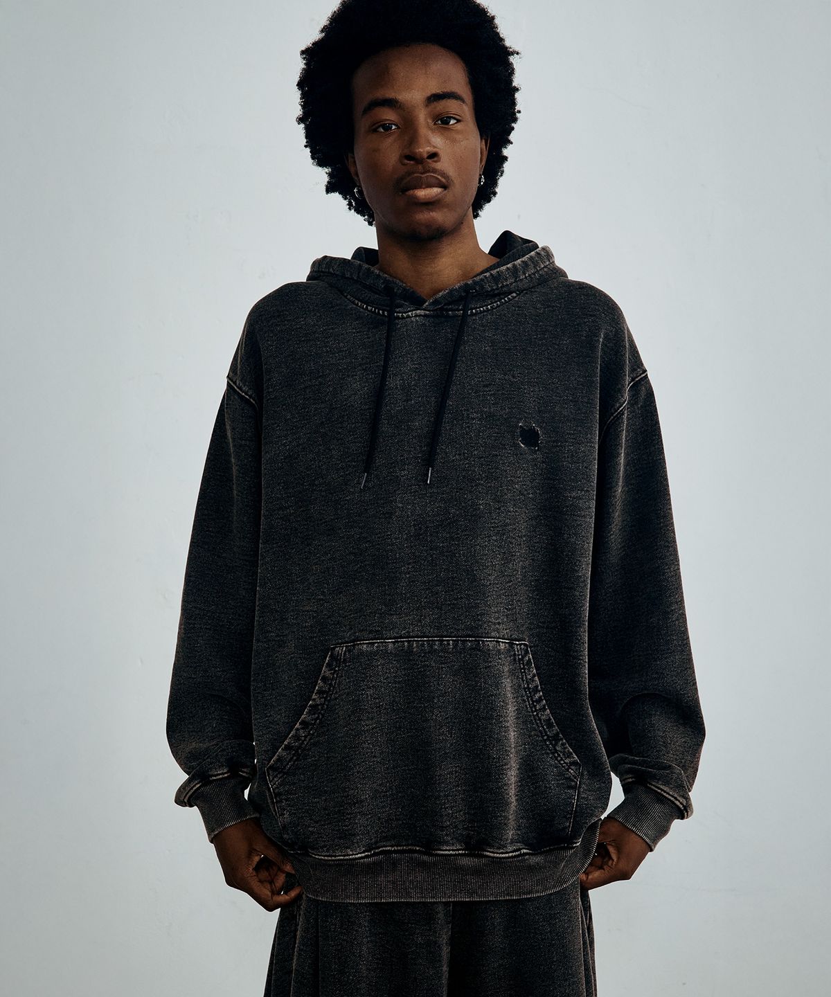 브라운브레스(BROWNBREATH) WASHING DENIM SWEAT HOODIE
