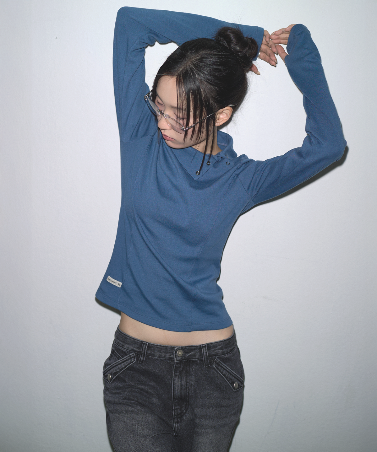 소흘(SOHUL) Side High Neck T (블루)