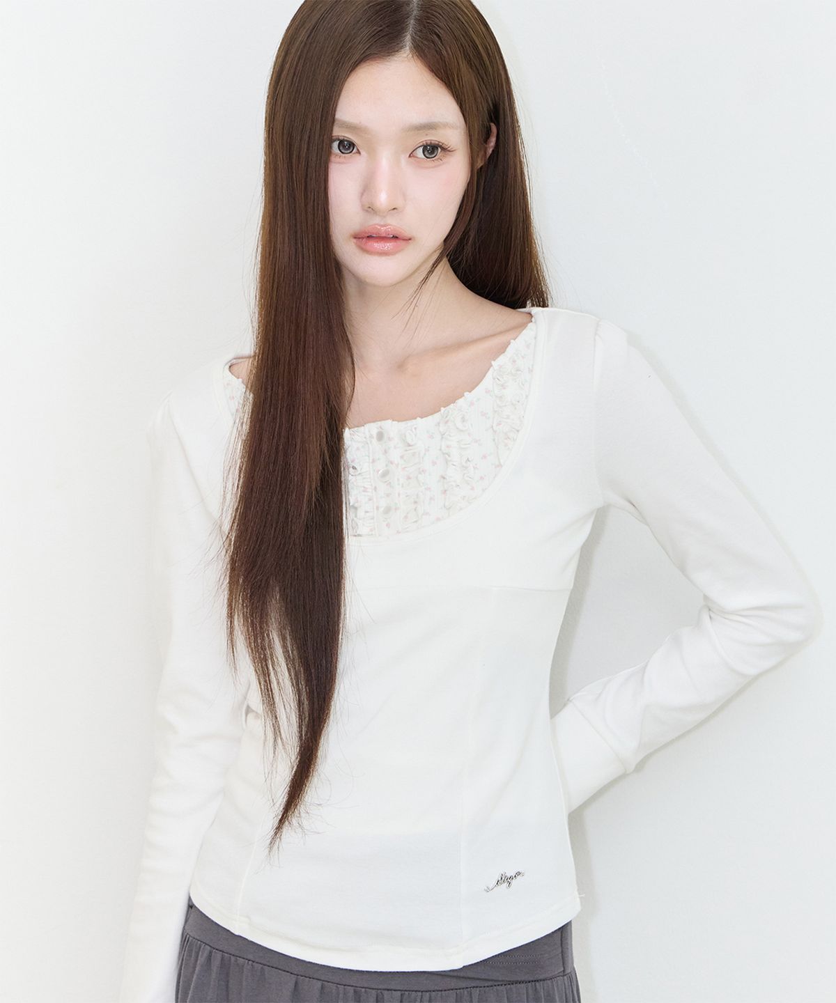일리고(ILLIGO) 러플 레이어드 롱슬리브 플라워