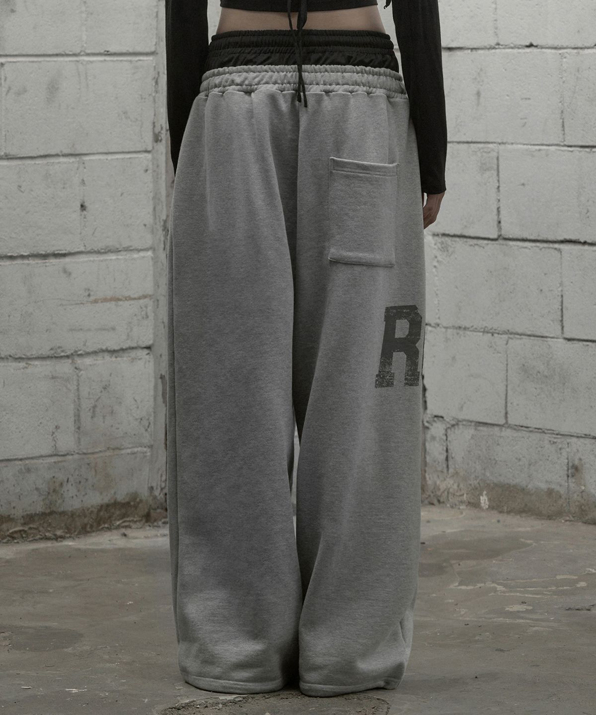 락케이크(ROCKCAKE) RCK Layered Wide 2way Jogger - Gray