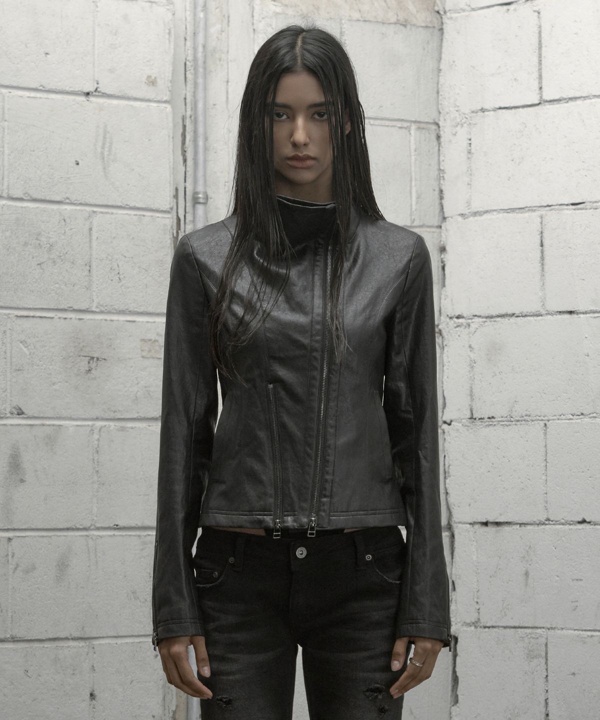 락케이크(ROCKCAKE) Contour Leather Jacket - Black