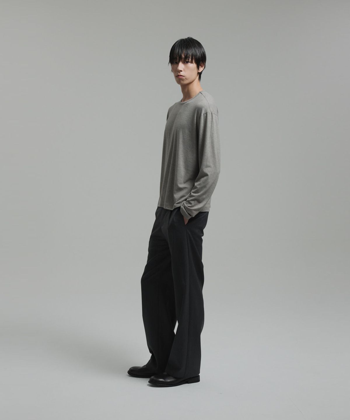 넌블랭크(NONBLANK) 소프트 라운드 LS 티셔츠_MELANGE GREY