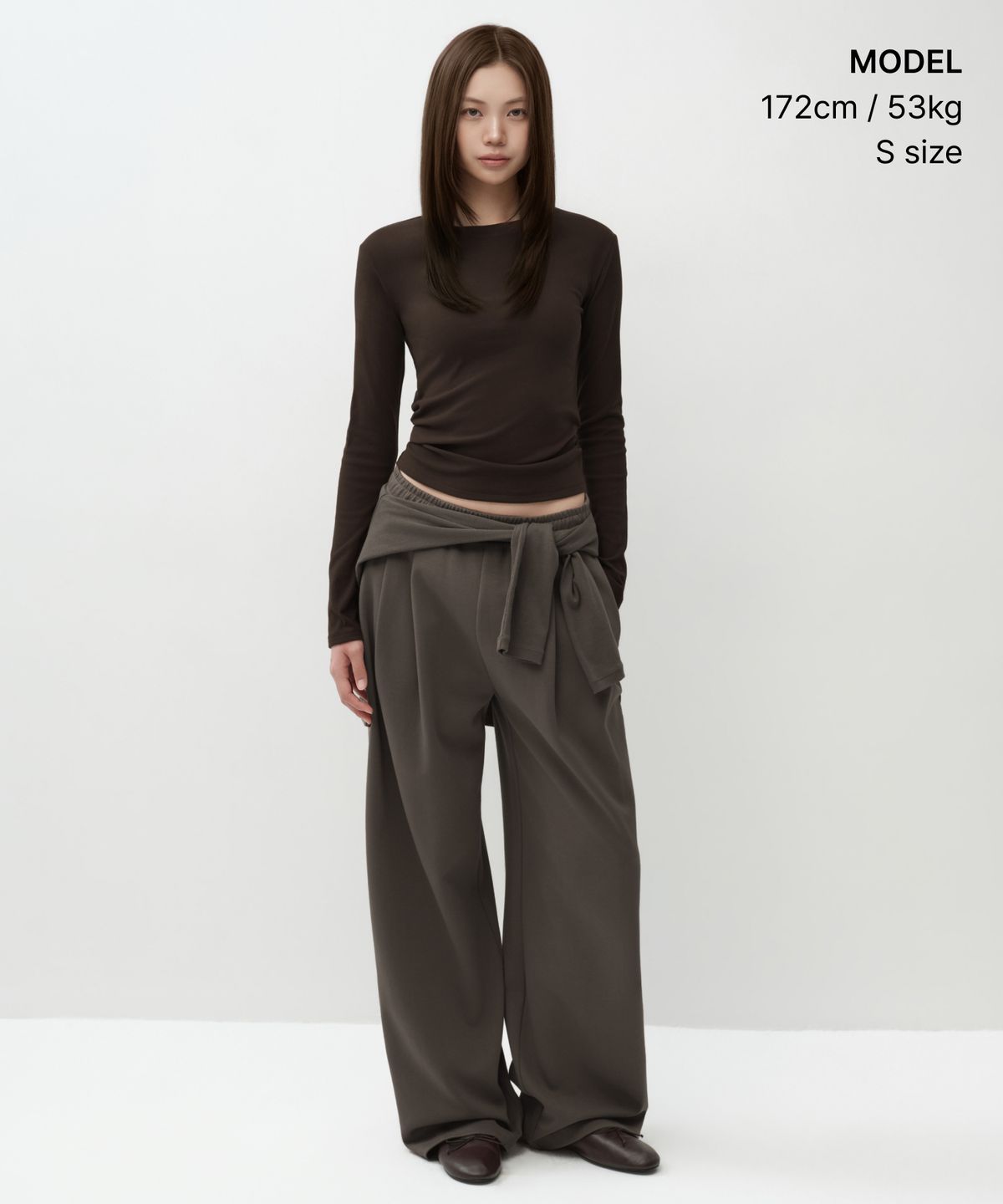 무신사 스탠다드 우먼(MUSINSA STANDARD WOMAN) 우먼즈 웜 브러쉬드 슬림 긴소매 티셔츠 [다크 브라운]