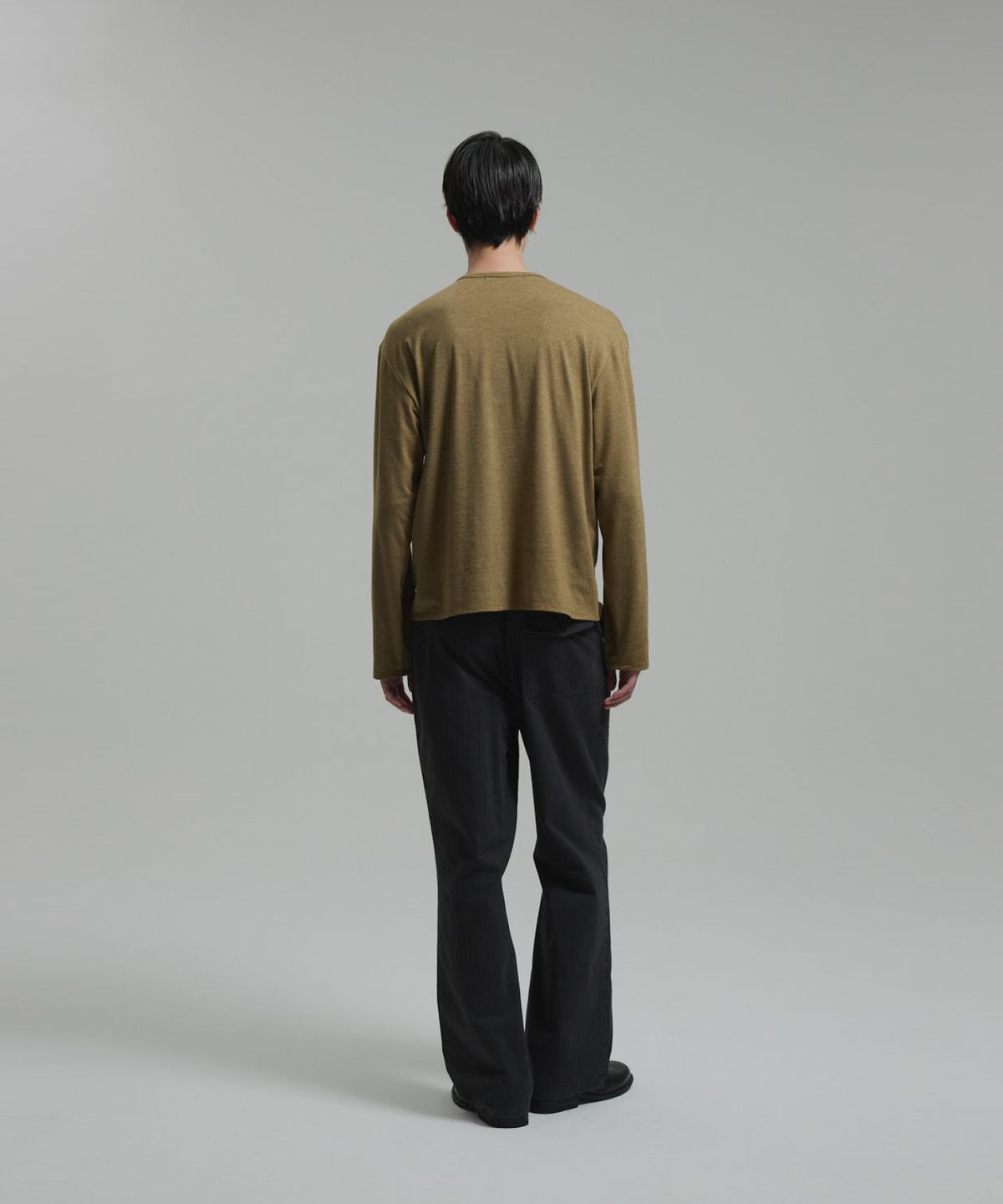 넌블랭크(NONBLANK) 소프트 라운드 LS 티셔츠_OLIVE
