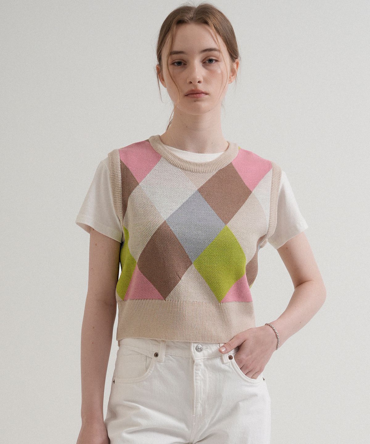 블레티(VLETI) Round Coloration Knit Vest (Beige)