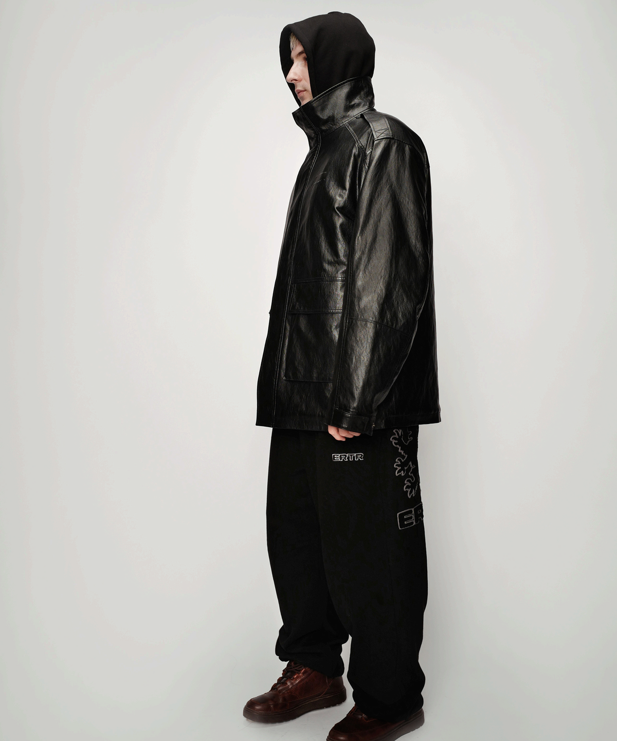 이알티알(ERTR) Murphy Highneck Leather Jacket Black