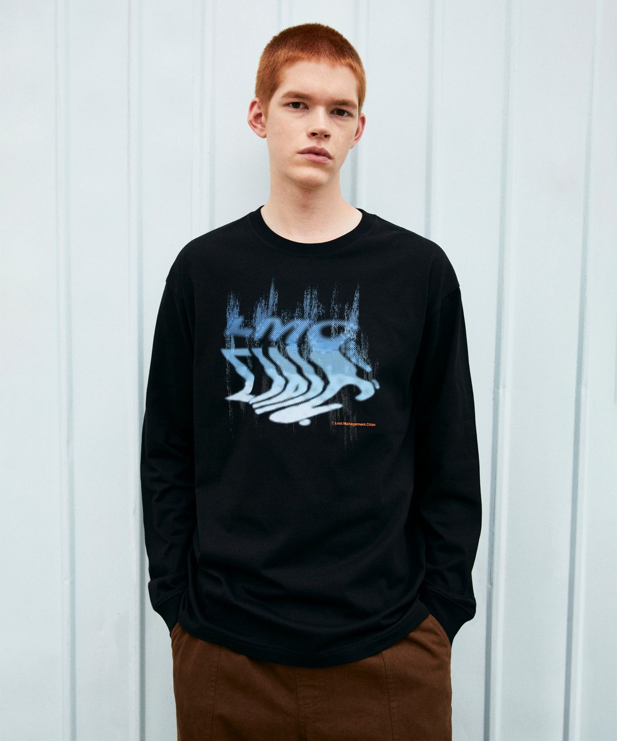엘엠씨(LMC) GRADIANT WAVE LOGO LONG SLV TEE black