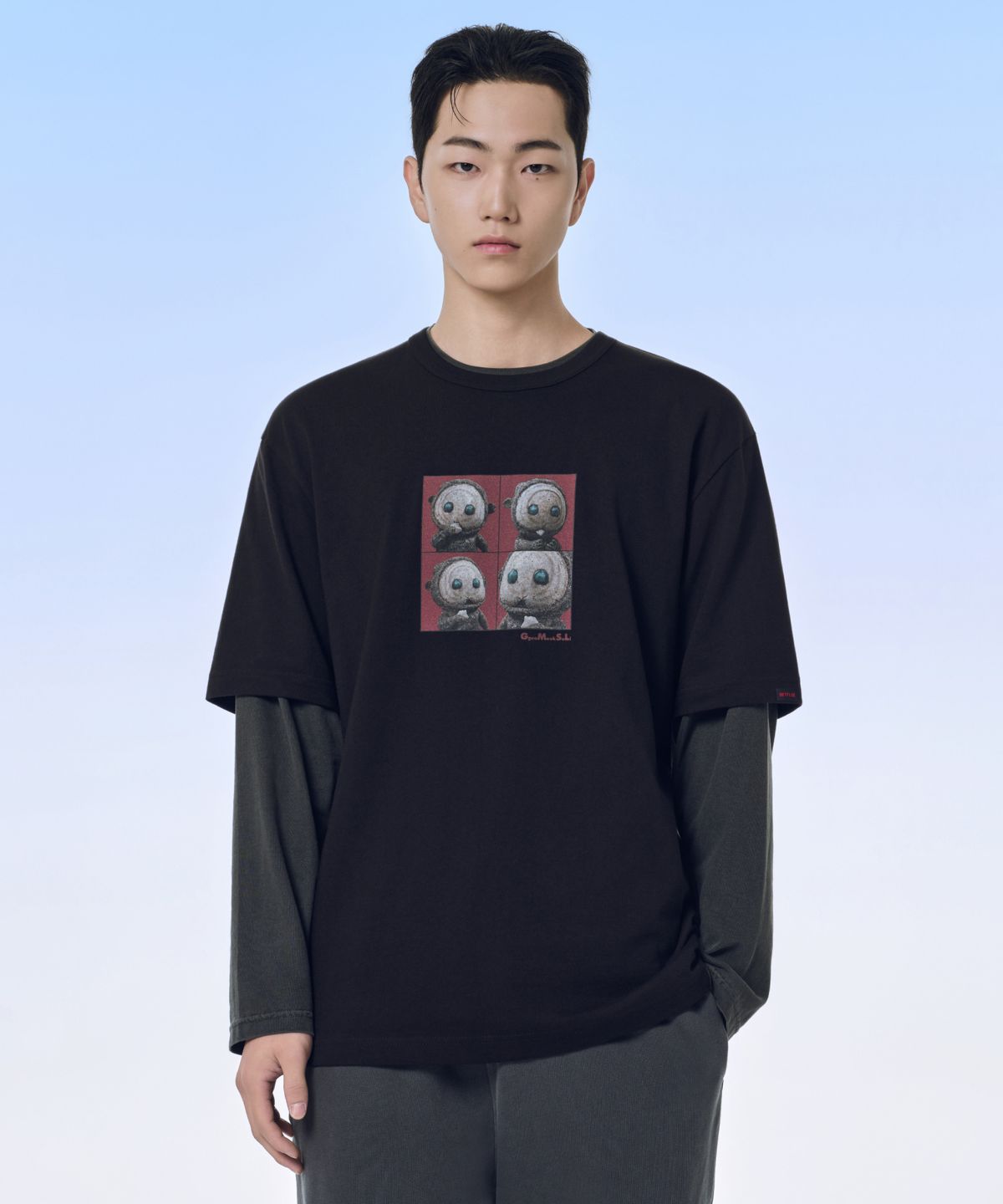 무신사 스탠다드(MUSINSA STANDARD) [동궁 컬래버] 꺼먹살이 티셔츠 2 [블랙]