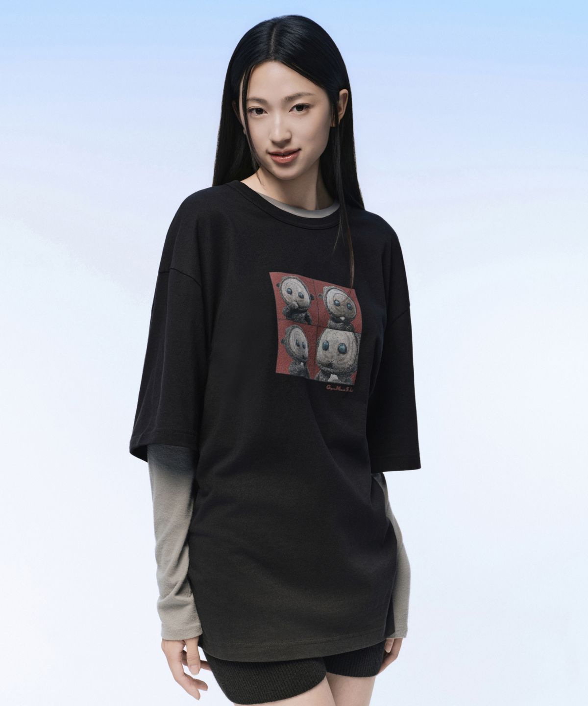 무신사 스탠다드(MUSINSA STANDARD) [동궁 컬래버] 꺼먹살이 티셔츠 2 [블랙]