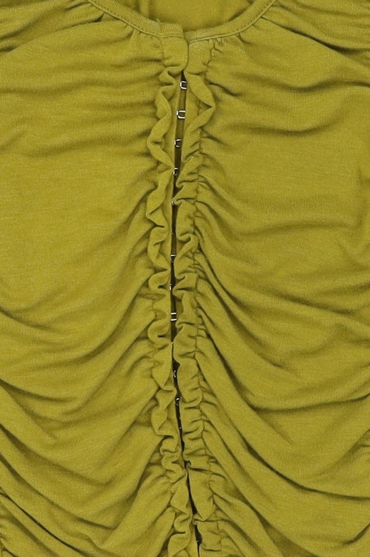델리센트(DELICCENT) 후크 셔링 티셔츠 [OLIVE GREEN] FREE