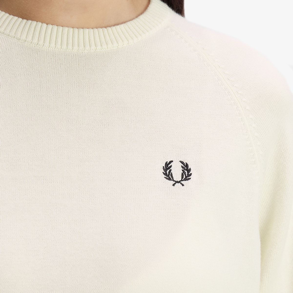 프레드페리(FRED PERRY) [Womens] 오버사이즈드 크루넥 니트 - 에크루 AFPF2G33140-560