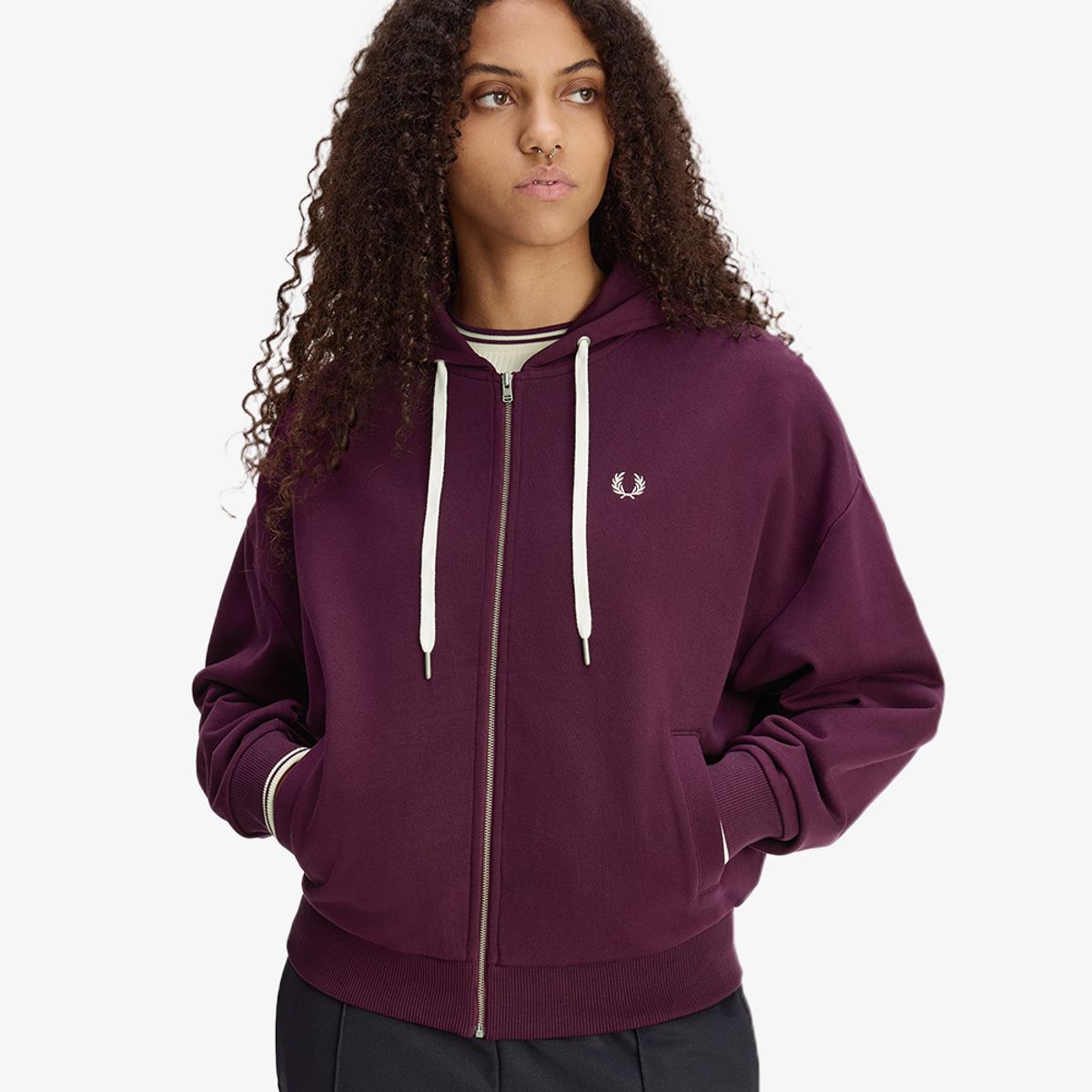 프레드페리(FRED PERRY) [Womens] 오버사이즈드 후드 집 스루 스웻셔츠 - 플럼 AFPF2G33134-37C