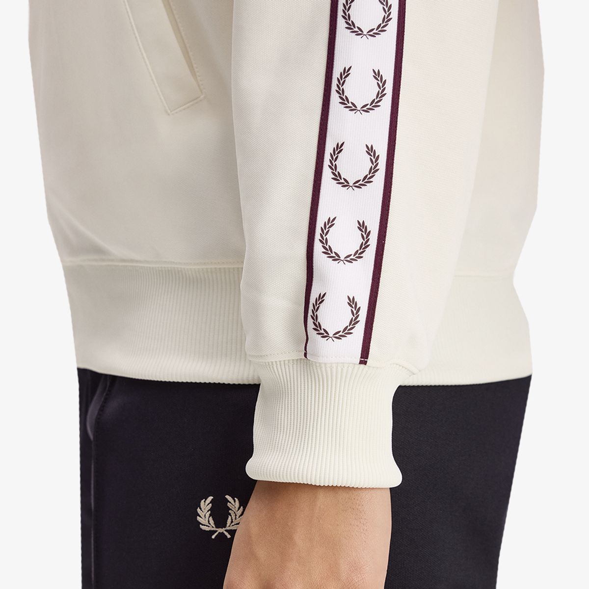프레드페리(FRED PERRY) [Womens] 릴렉스드 테잎 트랙 재킷 - 에크루 AFPF2G31106-170