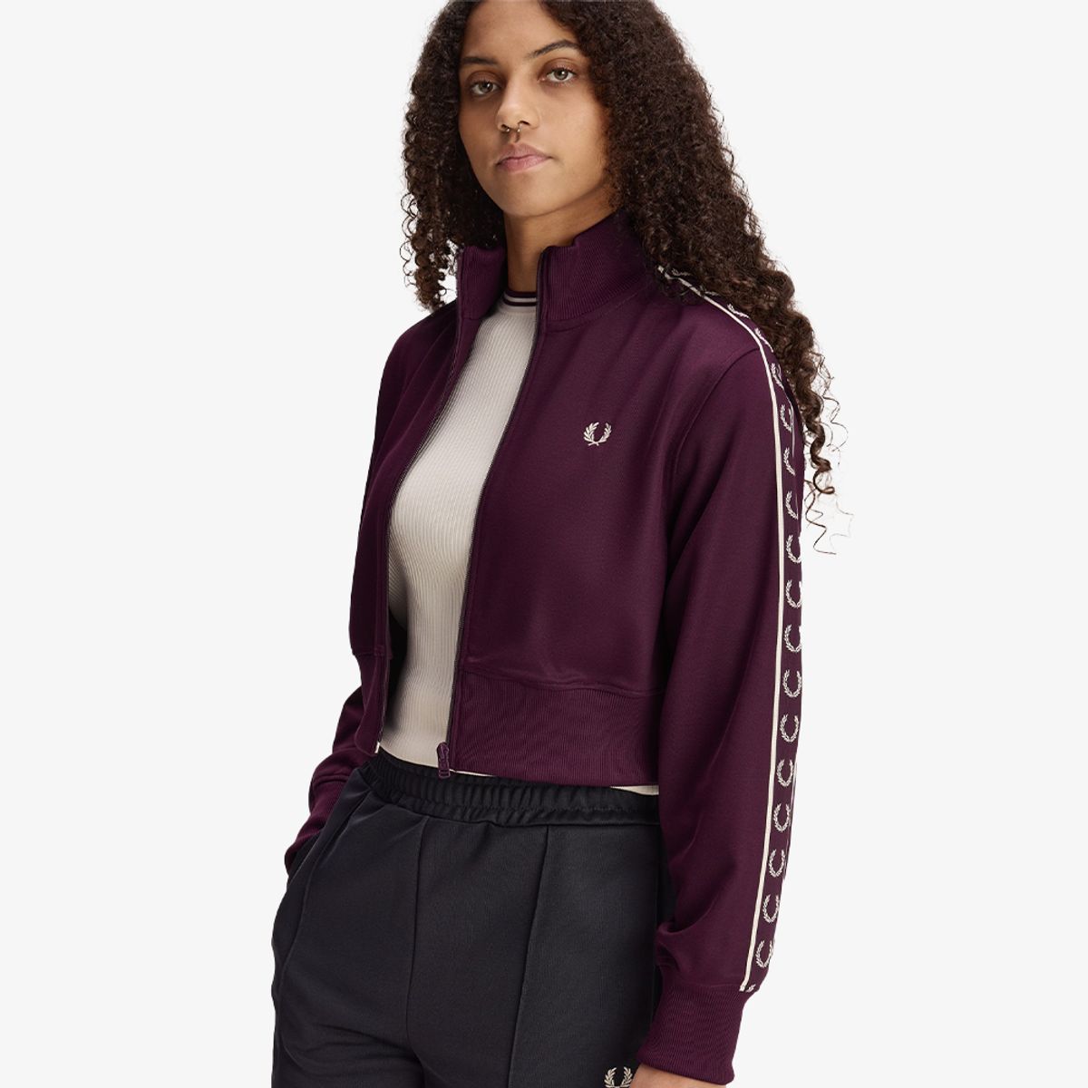 프레드페리(FRED PERRY) [Womens] 크롭 테잎 트랙 재킷 - 플럼 AFPF2G33120-37C