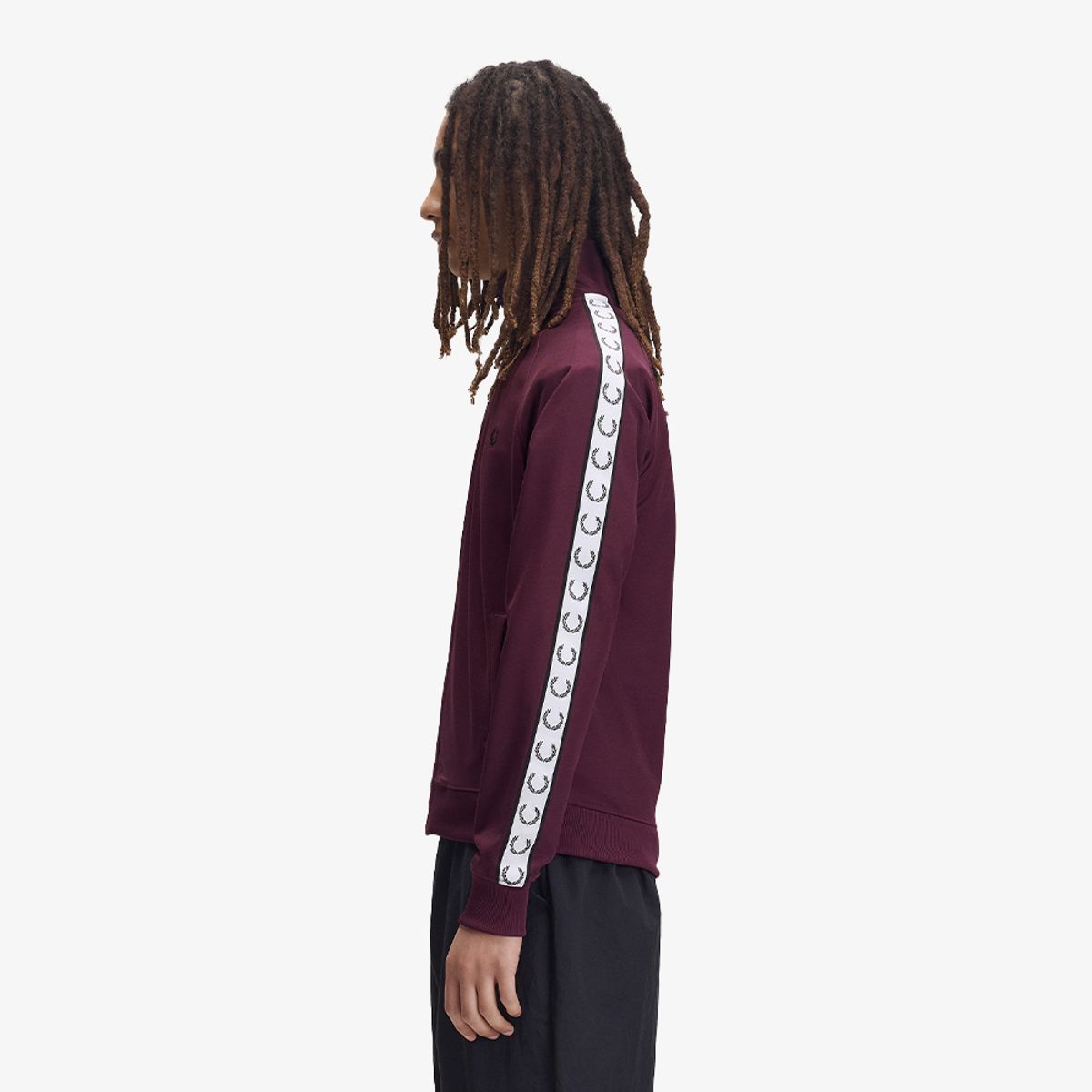 프레드페리(FRED PERRY) [Sport] 컨트라스트 테잎 트랙 재킷 - 플럼 AFPM2G35557-37C