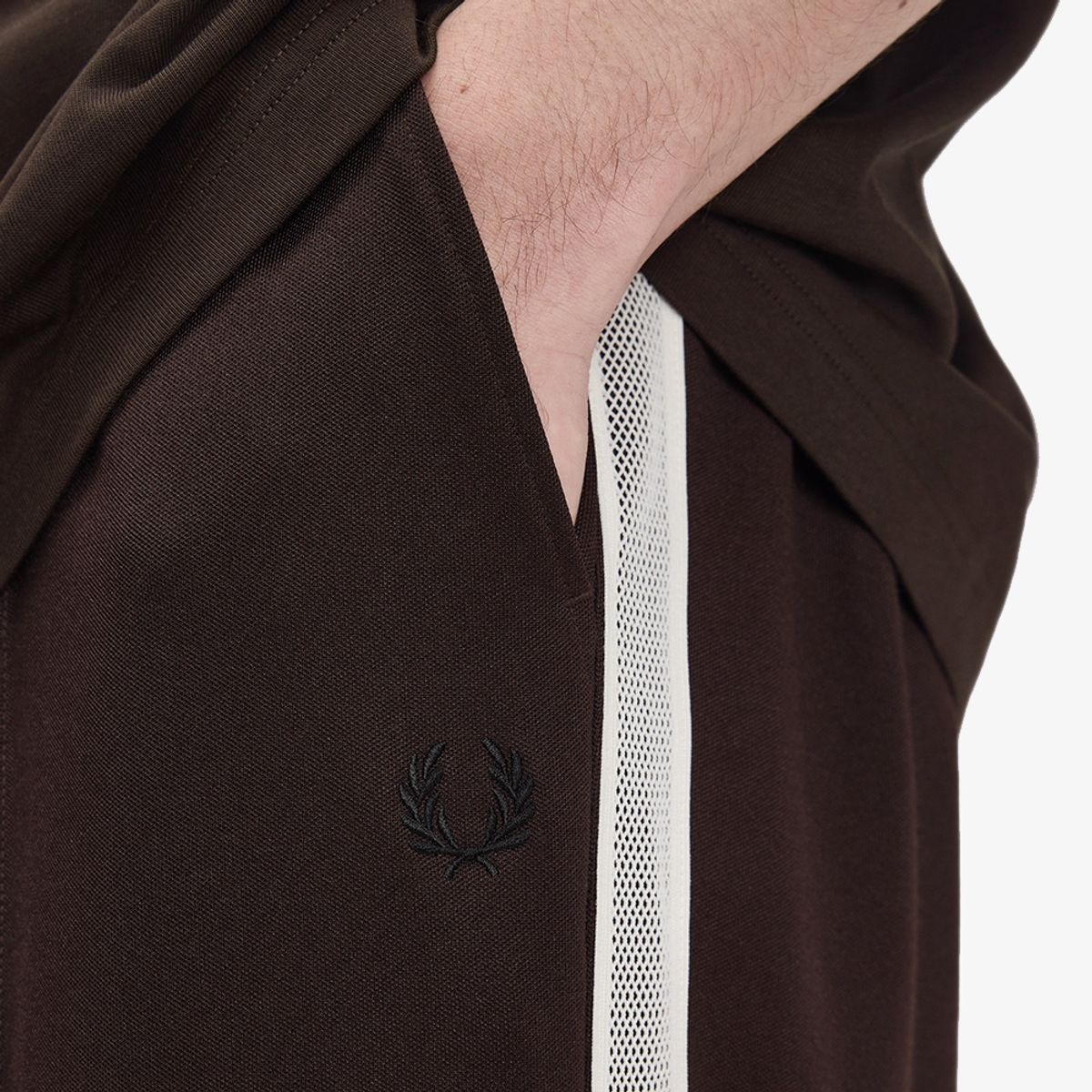 프레드페리(FRED PERRY) [Sport] 테니스 네트 테잎 트랙 팬츠 - 리치브라운 AFPM2G33303-33C