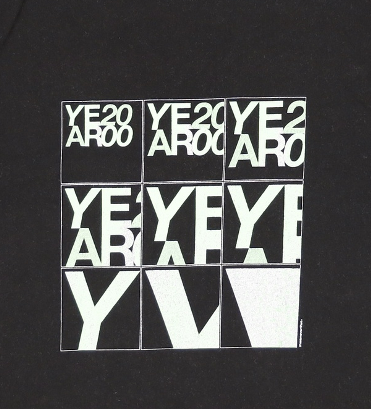 디스이즈네버댓(THISISNEVERTHAT) YEAR 2000 Tee Black M