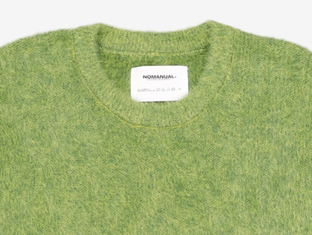 노매뉴얼(NOMANUAL) CROPPED HAIRY KNIT - GRASS GREEN XL