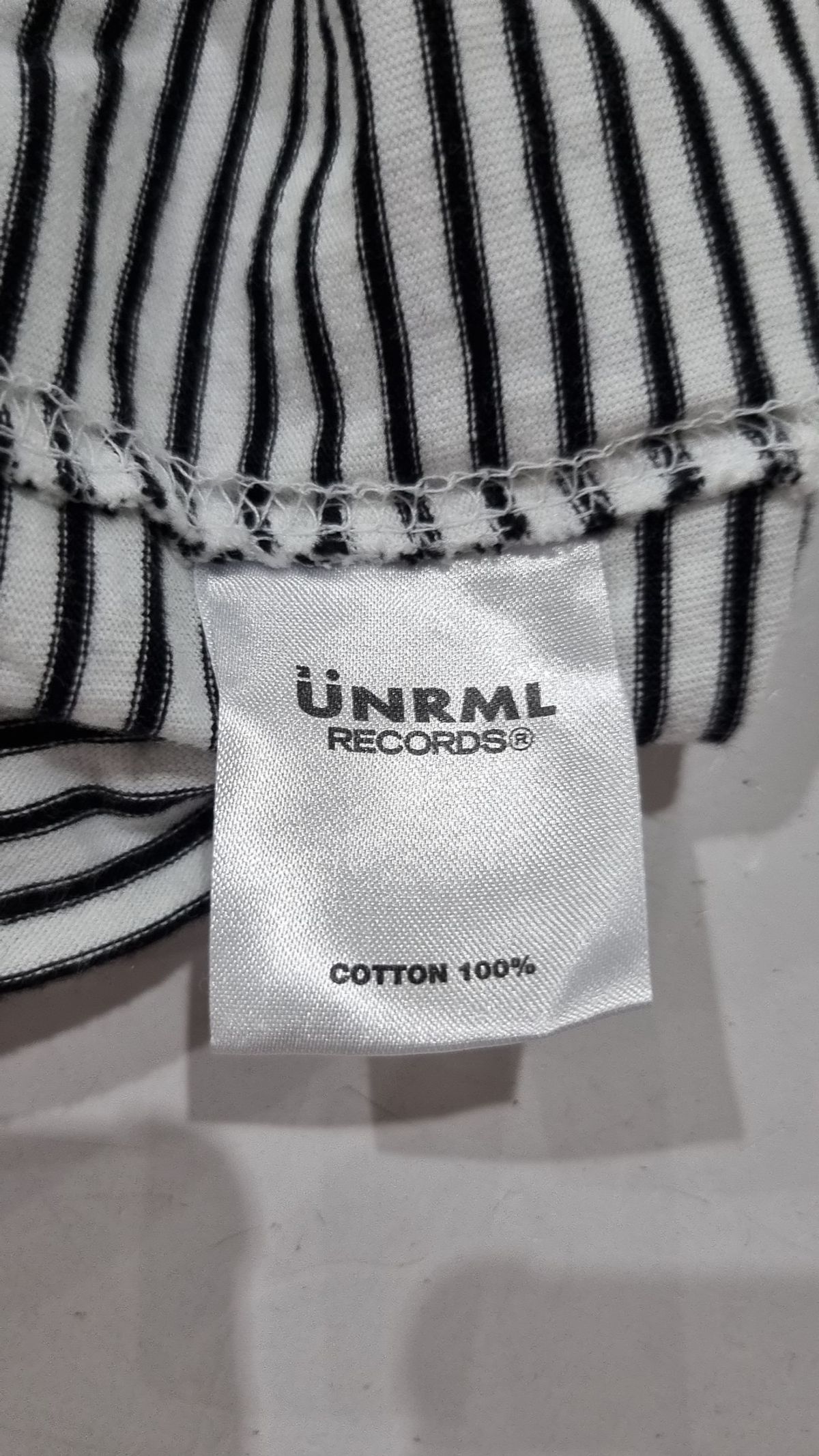 언노멀(UNRML) 반소매 티셔츠 1